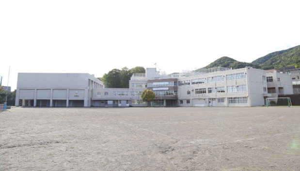 札幌市立稲穂小学校