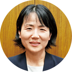 朝日町教育センター<br> 指導主事<br> 四月朔日 安輝子 先生