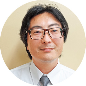 新名学園旭丘高等学校<br>菅原 亮 先生