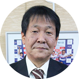 京丹後市立峰山中学校校長藤原 哲也 先生